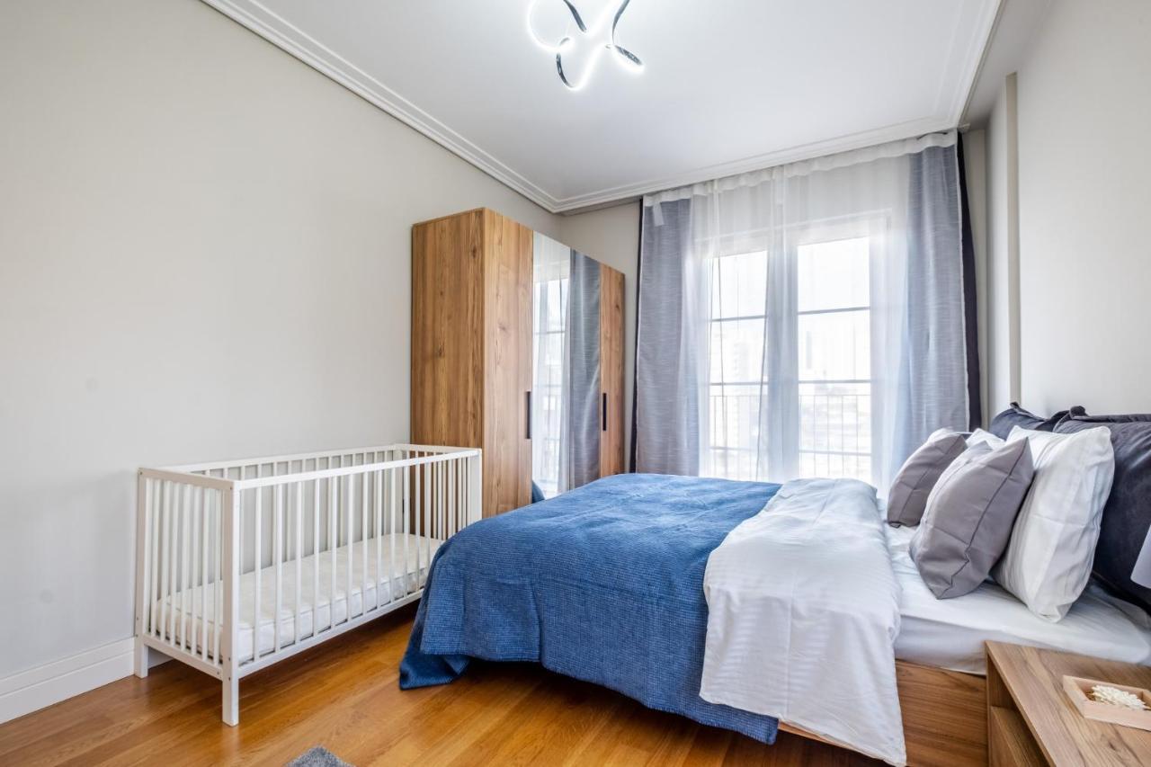 Flat With Balcony In Umraniye Appartamento Provincia di Istanbul